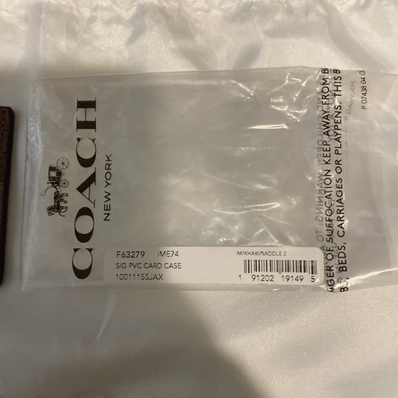 New signature card case. - Picture 4 of 4